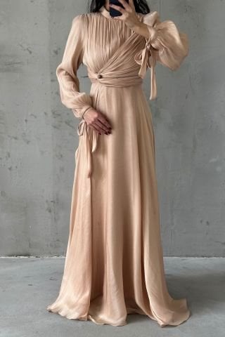 Kol Bağlama Detaylı Akıcı Kumaş Tesettür Abiye Bakır