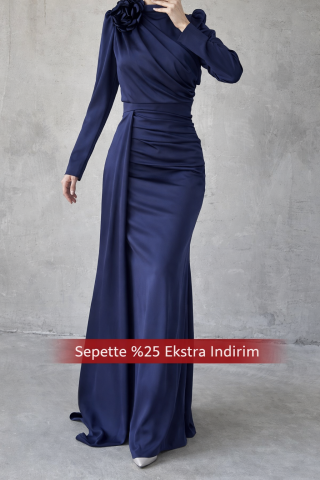 Omuzdan Çiçek Detaylı Drapeli Saten Tesettür Abiye Lacivert