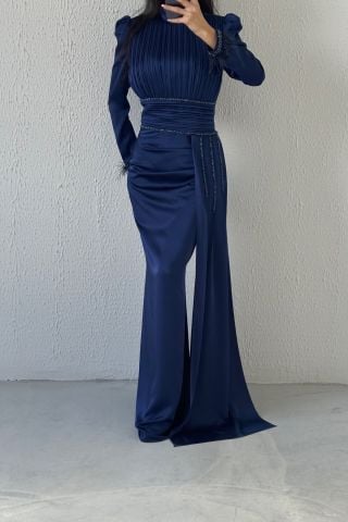 Üstü Ve Kuşağı Pliseli Saten Tesettür Abiye Lacivert