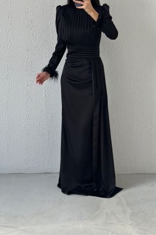 Üstü Ve Kuşağı Pliseli Saten Tesettür Abiye Siyah