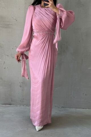 Elegant Hijab Evening Dress Embellished with Pearls Dusty Pink