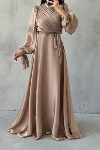 Drapeli Kuşak Detaylı Janjan Kumaş Tesettür Abiye Bakır