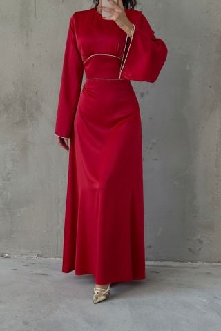 Kolları ve Beli İnci Taş Detaylı  Volan Kol Saten Tesettür Abiye Kırmızı