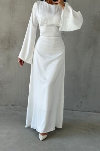 Kolları ve Beli İnci Taş Detaylı  Volan Kol Saten Tesettür Abiye Ekru