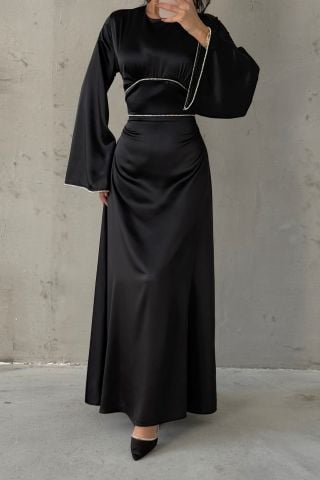 Kolları ve Beli İnci Taş Detaylı  Volan Kol Saten Tesettür Abiye Siyah
