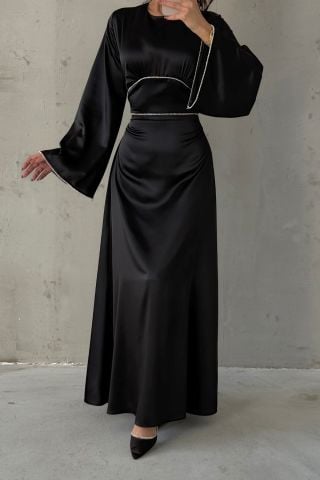 Kolları ve Beli İnci Taş Detaylı  Volan Kol Saten Tesettür Abiye Siyah