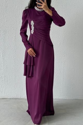 Eşsiz Detaylı Akıcı Saten Kumaş Tesettür Mor