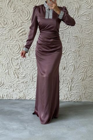 Jeweled Elegance: Satin Hijab Evening Dress Mink with Sleeves and Stone Collar