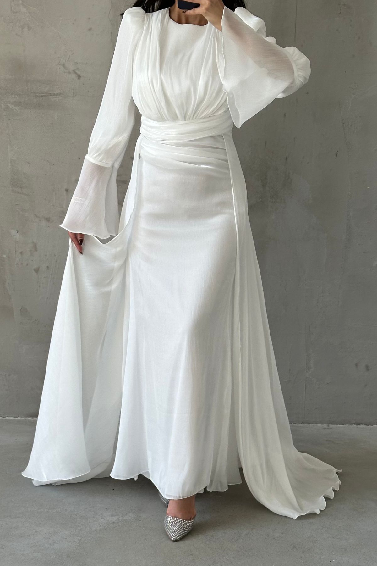 Drape and Cape Detailed Janjan Hijab Evening Dress White