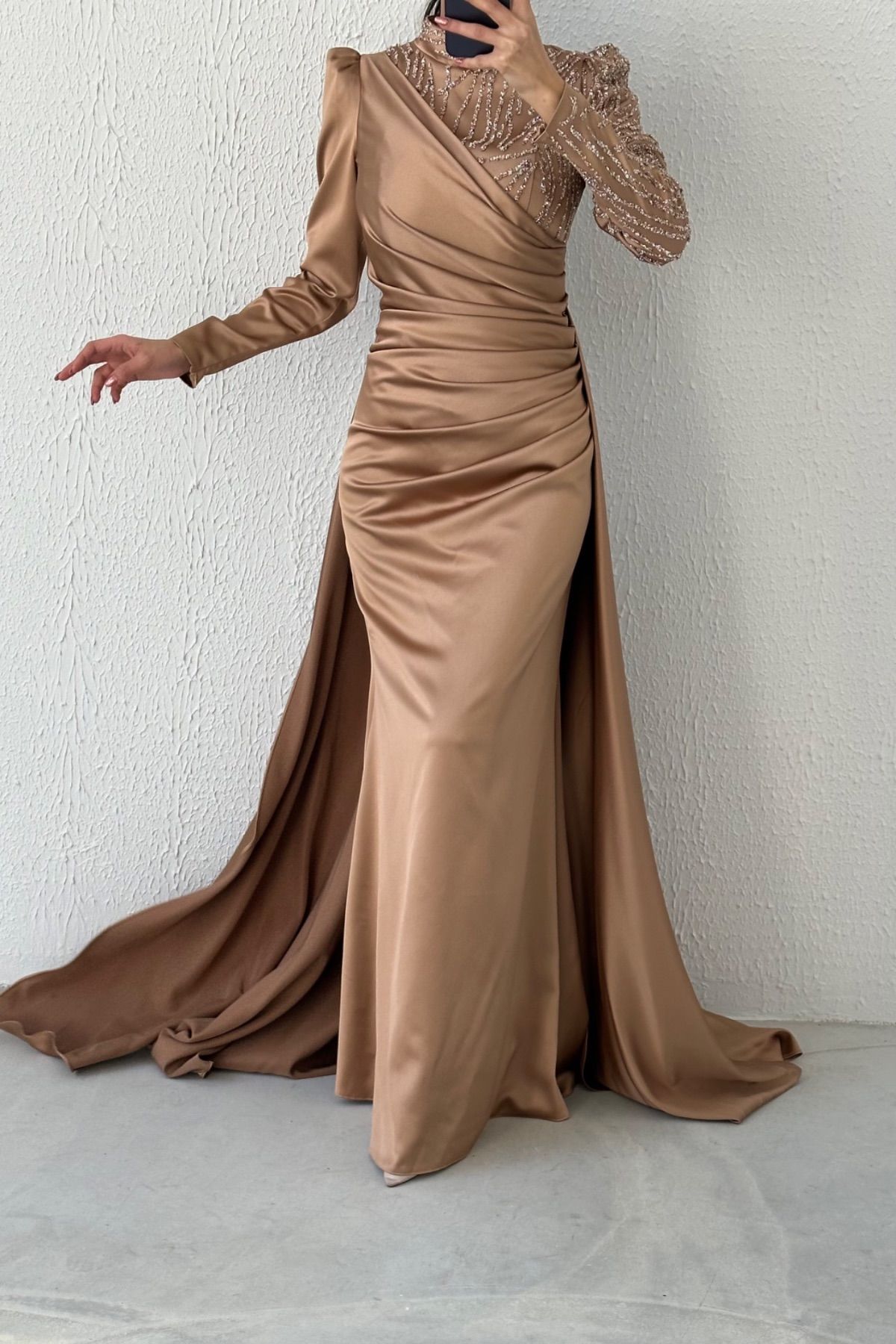 Belden Büzgülü Pelerin Model Saten Tesettür Abiye Bakır