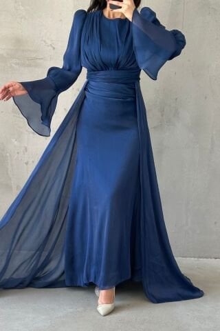Drape Ve Pelerin Detaylı Janjan Tesettür Abiye Lacivert