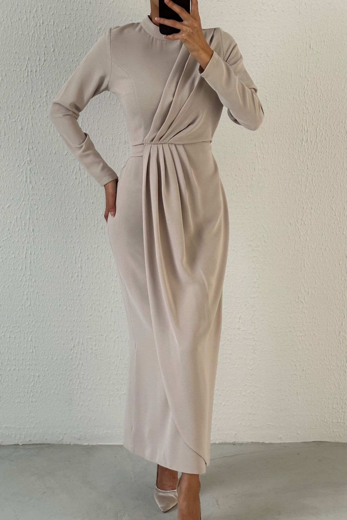 Pile Detaylı Krep Tesettür Abiye Taş