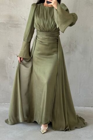 Drape Ve Pelerin Detaylı Janjan Tesettür Abiye Haki