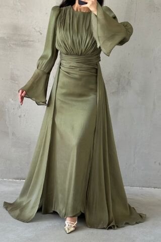 Drape Ve Pelerin Detaylı Janjan Tesettür Abiye Haki