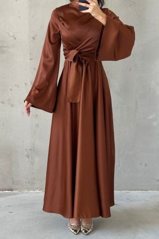 Basic Volan Kol Saten Tesettür Abiye Kahverengi