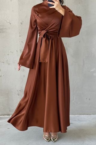 Basic Volan Kol Saten Tesettür Abiye Kahverengi
