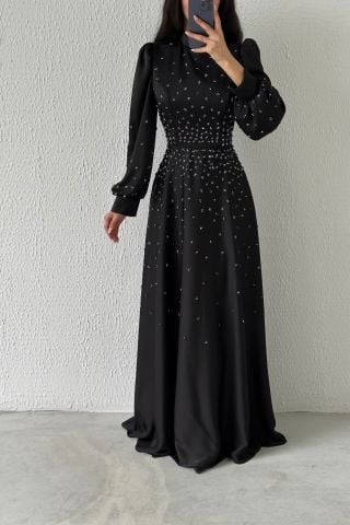 Boydan Zarif Taş Detaylı Saten Tesettür Abiye Siyah