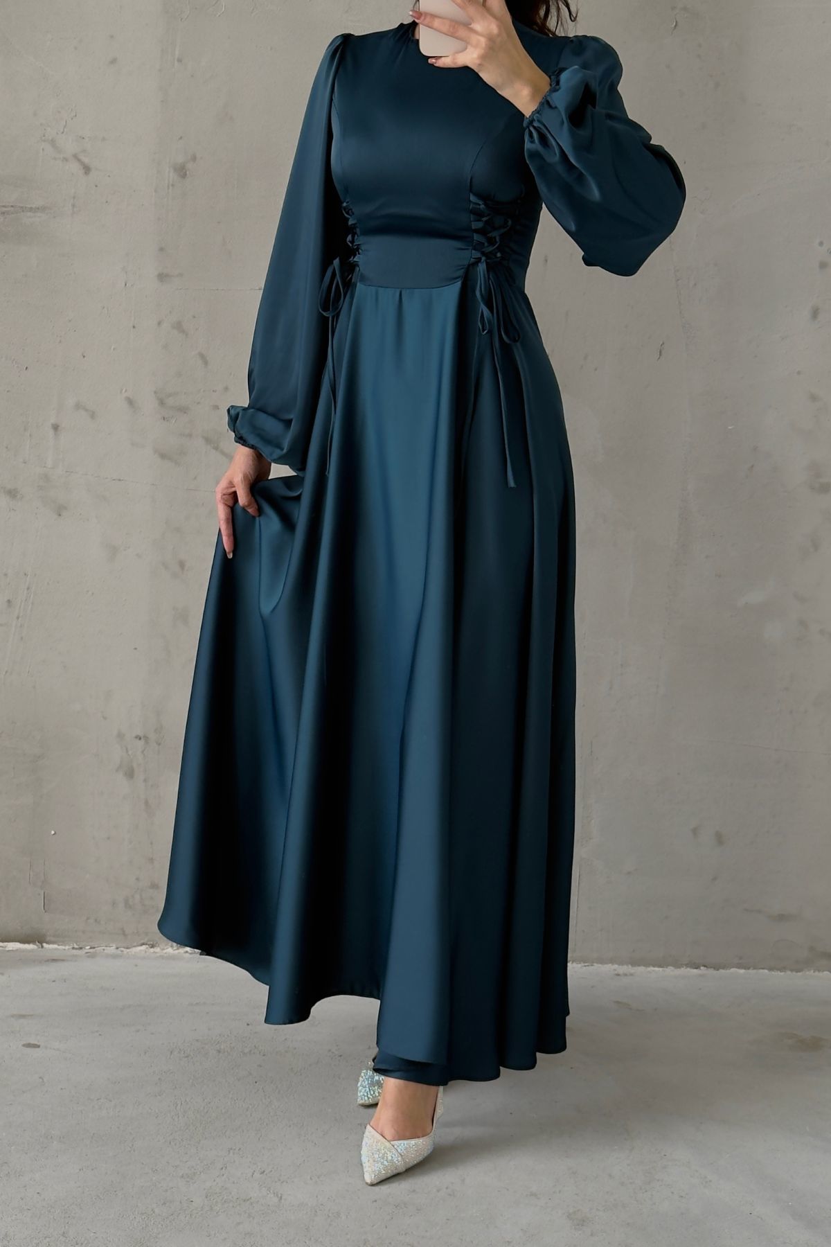 Waist-Tie Balloon Sleeve Satin Hijab Evening Dress Green