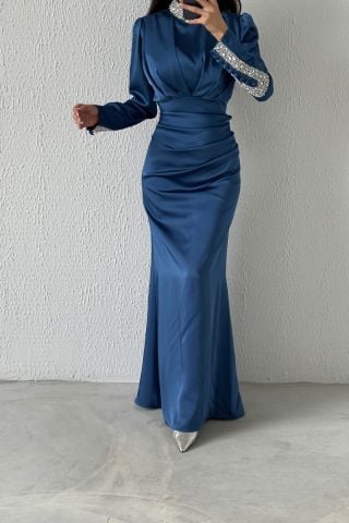 Moder Tasarım Kolu Ve Yakası Taş Detaylı Saten Tesettür Abiye İndigo