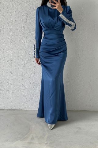 Moder Tasarım Kolu Ve Yakası Taş Detaylı Saten Tesettür Abiye İndigo