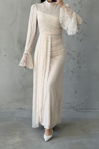 فستان سهرة روزيلا حجاب كريمي