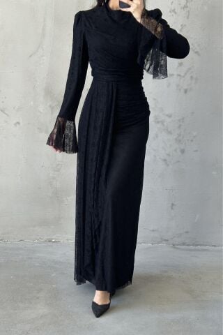 فستان سهرة أسود محجب من روزيلا