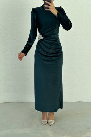 Beli Payet Detaylı Kadife Tesettür Abiye Yeşil