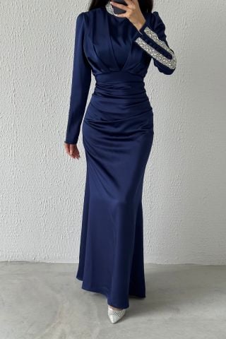 Moder Tasarım Kolu Ve Yakası Taş Detaylı Saten Tesettür Abiye Lacivert