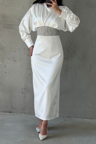 Modern Tasarım Kolu Düğmeli Saten Tesettür Abiye Ekru