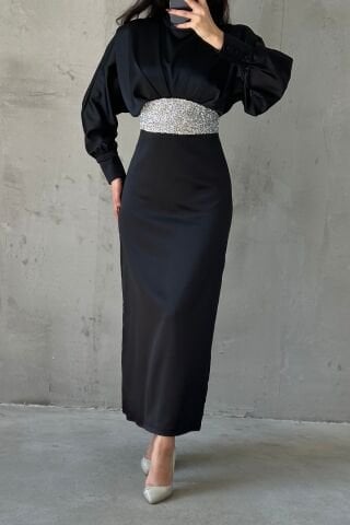 Modern Tasarım Kolu Düğmeli Saten Tesettür Abiye Siyah