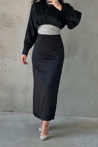 Modern Tasarım Kolu Düğmeli Saten Tesettür Abiye Siyah