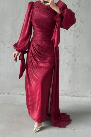 Akıcı Kumaş Kuyruk Detaylı Tesettür Abiye Bordo