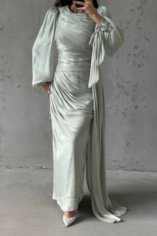 Flowing Fabric Tail Detailed Modest Evening Dress Mint Green