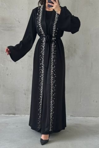 عباية حجاب بتصميم أنيق