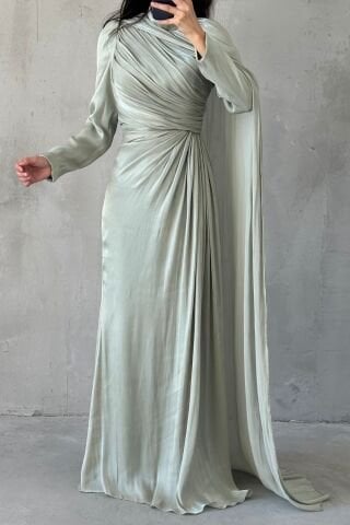 Omuzdan Pelerin Detaylı Janjan Tesettür Abiye Su Yeşili