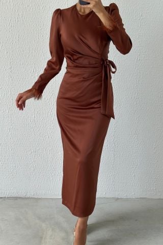 Kolu Tüylü Kalem Saten Tesettür Abiye Açık Kahve