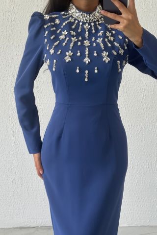 Shining Elegance: Stone Detailed Satin Hijab Evening Dress Indigo