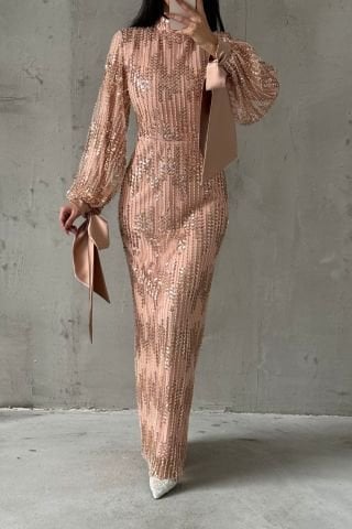 Işıltılı Özel İşlemeli Tesettür Abiye Pudra