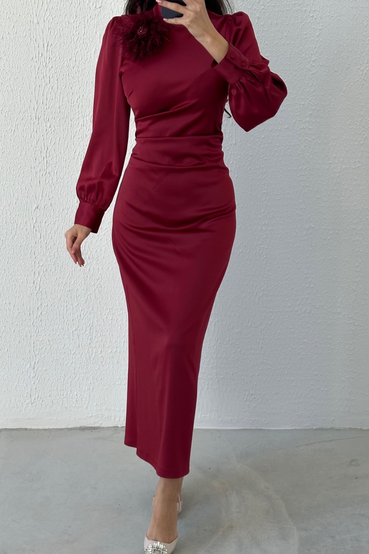 Removable Feather Detailed Satin Hijab Evening Dress Claret Red