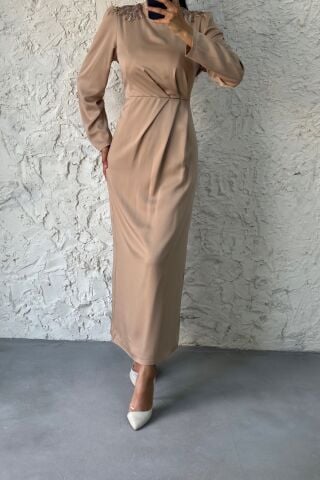 Etkileyici Kalıp Taş Saten Tesettür Elbise