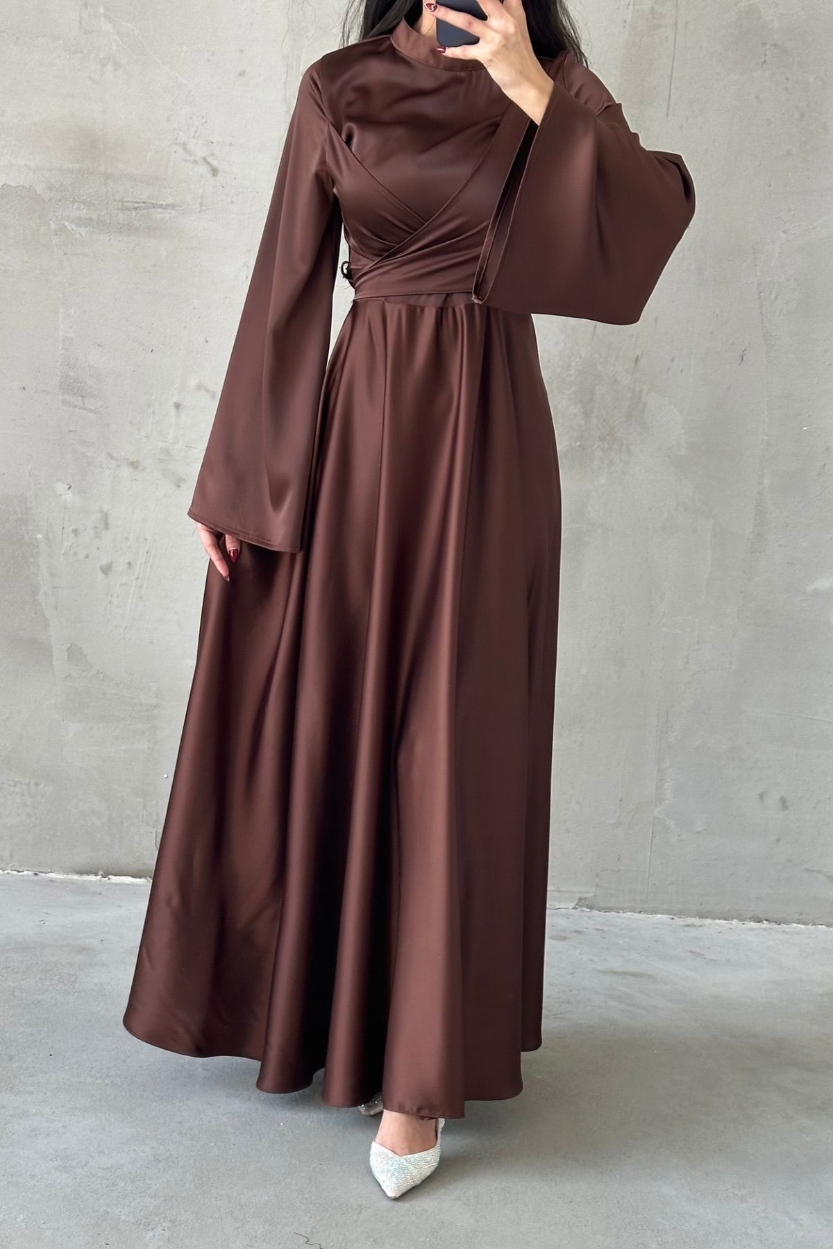 Basic Flounce Sleeve Satin Hijab Evening Dress Brown
