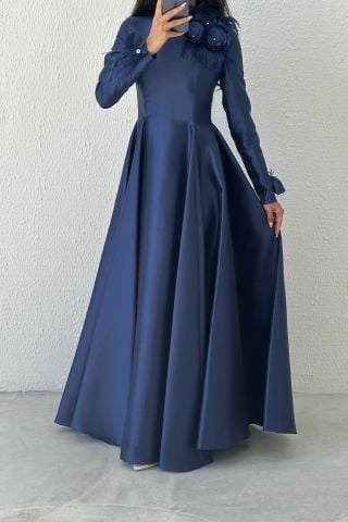 Broş Detaylı Asil Saten Tesettür Abiye Lacivert