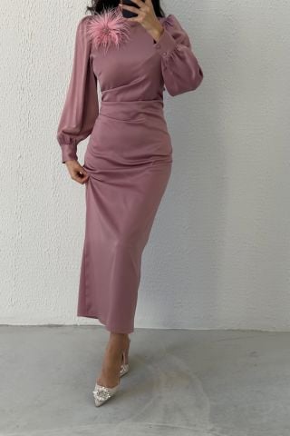Çıkartılabilir Tüy Detaylı Saten Tesettür Abiye Pudra