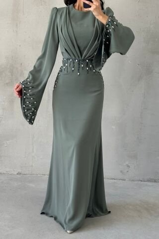Işıltı Detaylı Adriyana Tesettür Abiye Su Yeşil