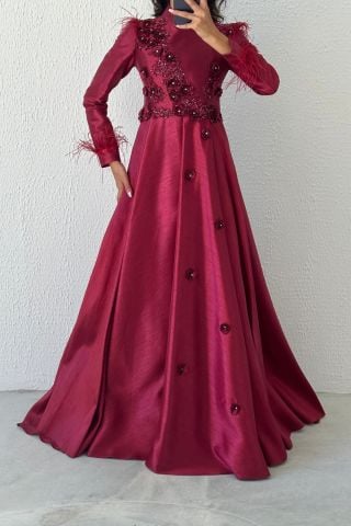 Elegan Tüy Detaylı Saten Tesettür Abiye Bordo
