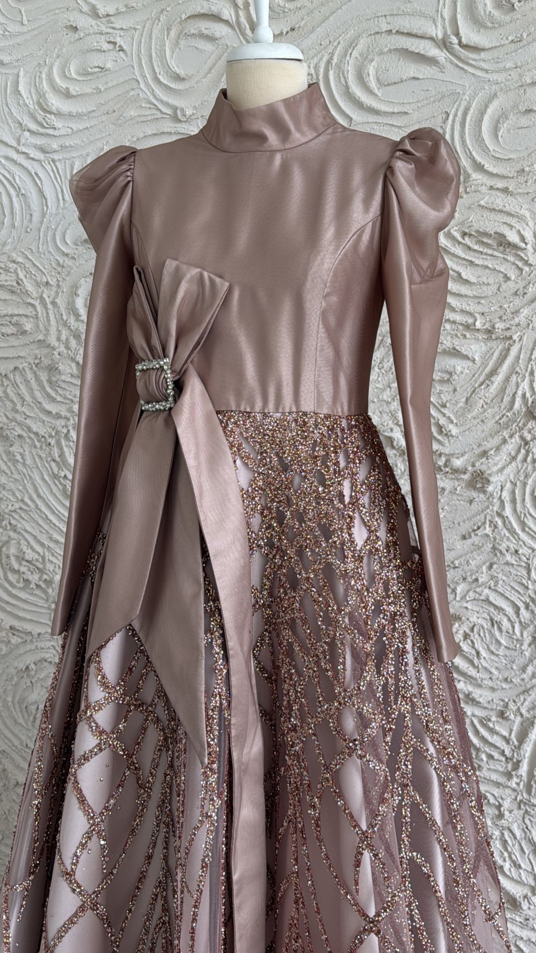 Işıltılı Asalet Saten Tesettür Abiye Pudra