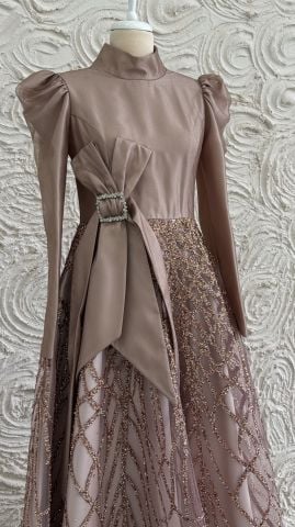 Işıltılı Asalet Saten Tesettür Abiye Pudra