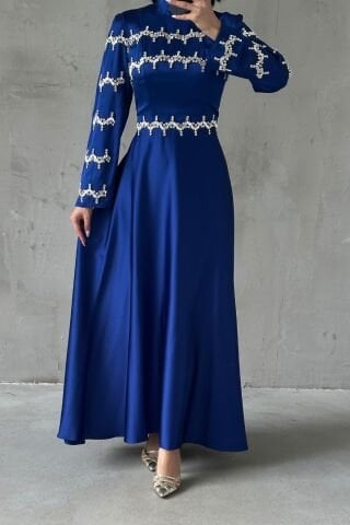 Şerit Taş İşlemeli Saten Tesettür Abiye Saks Mavisi
