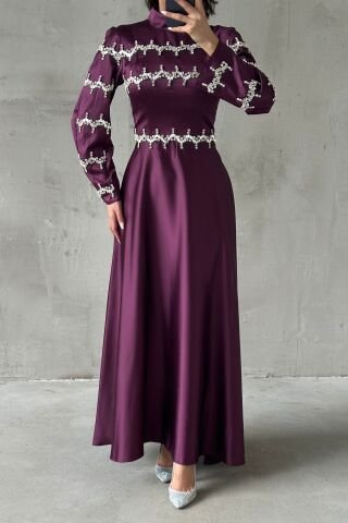 Şerit Taş İşlemeli Saten Tesettür Abiye Mürdüm