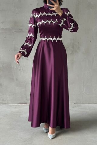 Şerit Taş İşlemeli Saten Tesettür Abiye Mürdüm